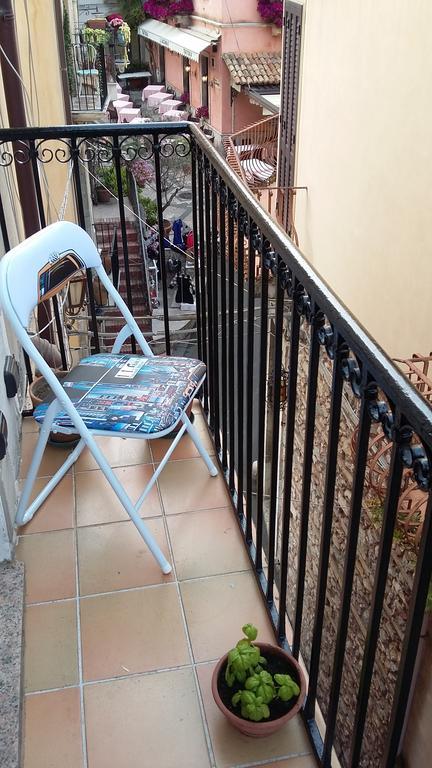 Taormina Rainbow House Apartment Екстериор снимка